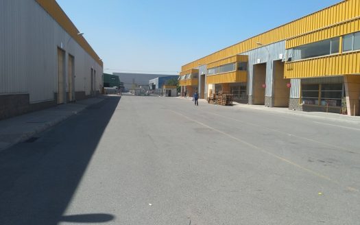 BODEGAS INDUSTRIALES DISPONIBLES, VALLE GRANDE, LAMPA