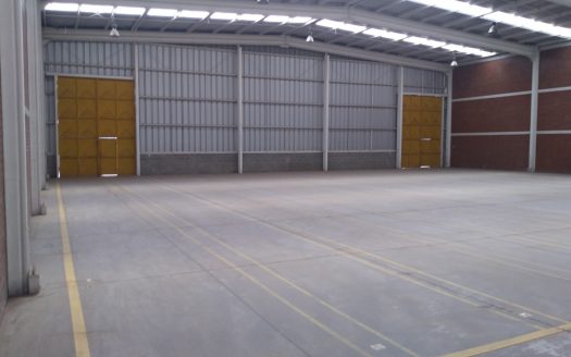 BODEGAS INDUSTRIALES DISPONIBLES, VALLE GRANDE, LAMPA